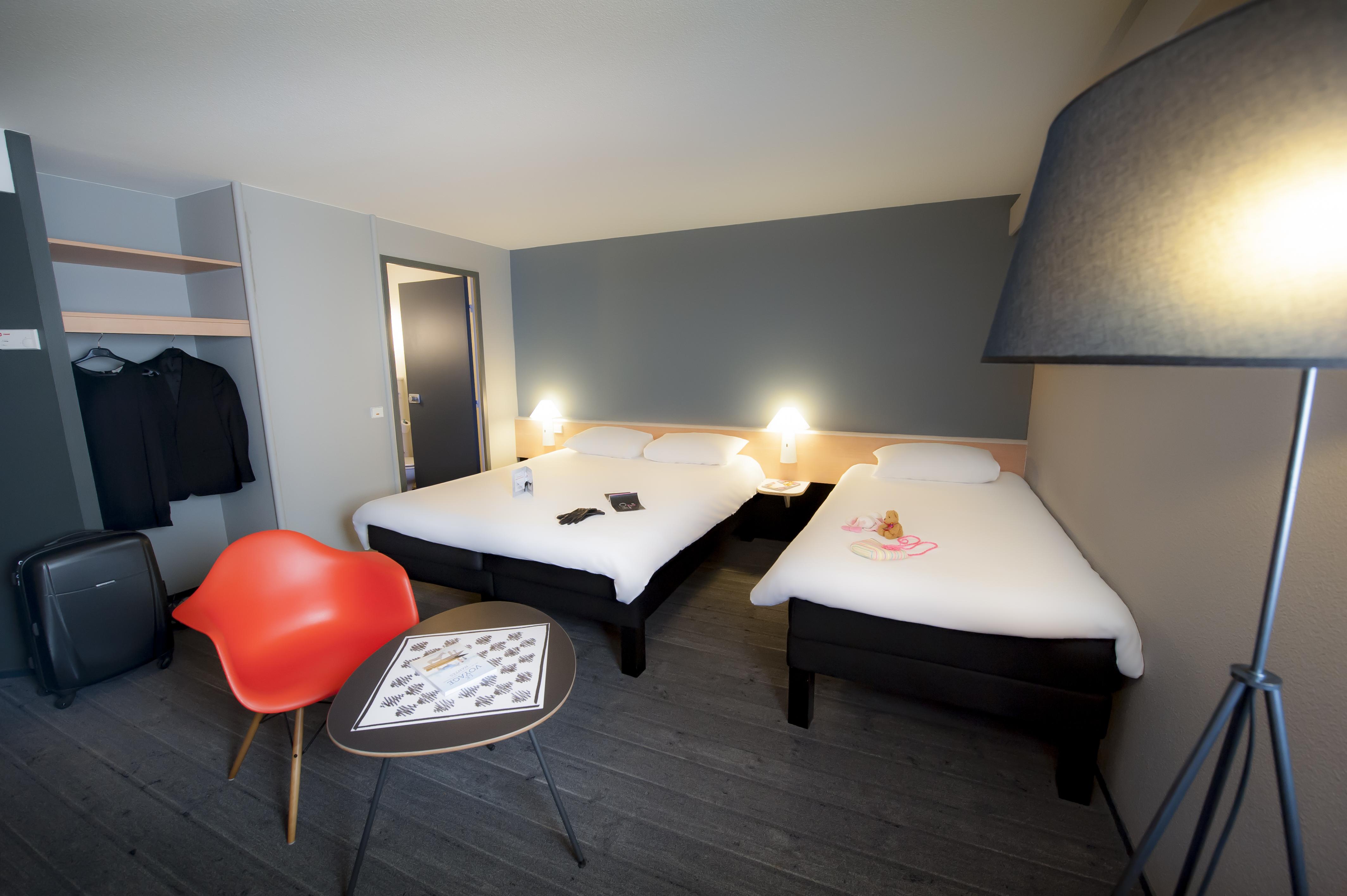 Отель Ibis Nantes Saint Herblain Экстерьер фото